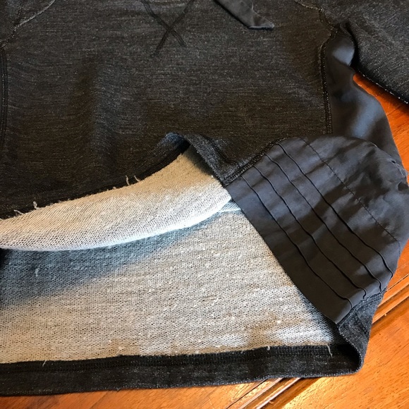 Lululemon wool and silk sweater - Picture 7 of 7